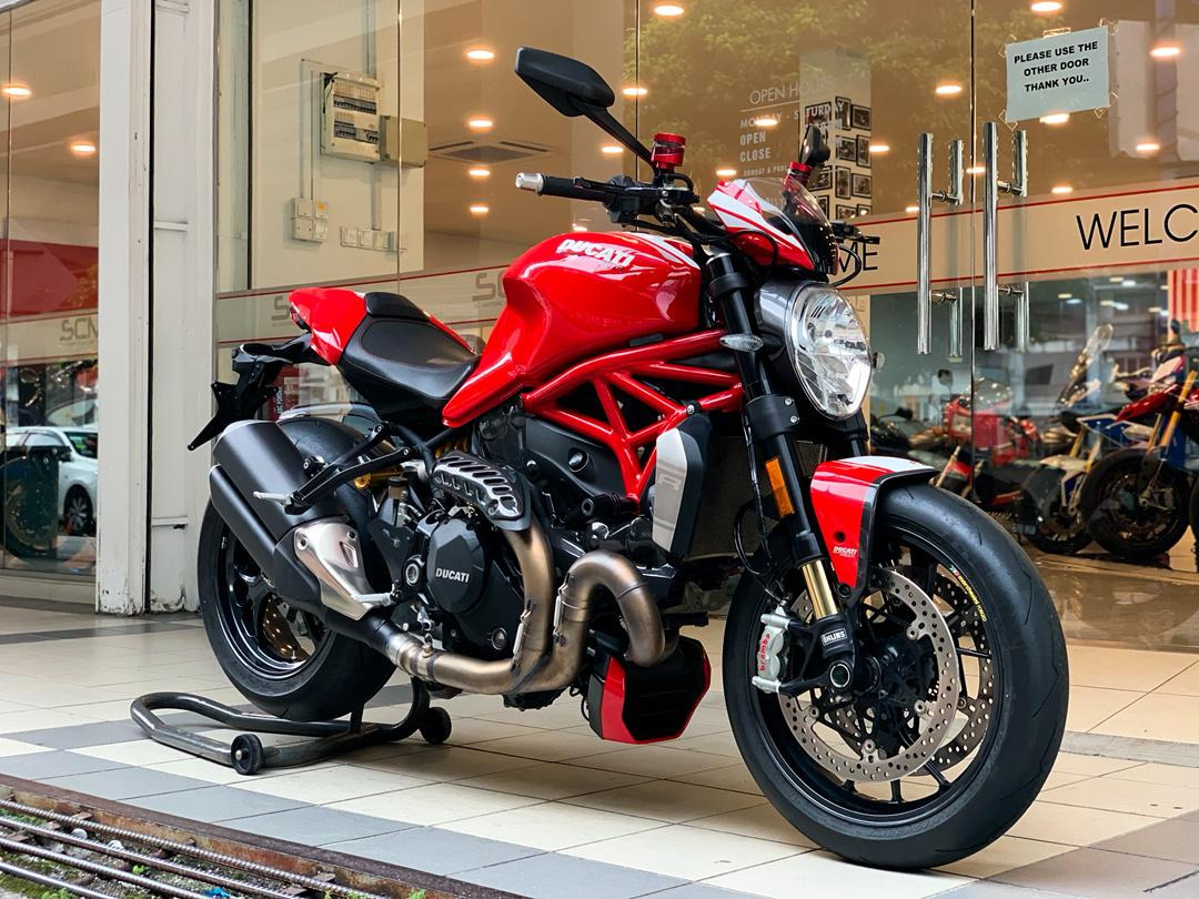 DUCATI MONSTER 1200 R