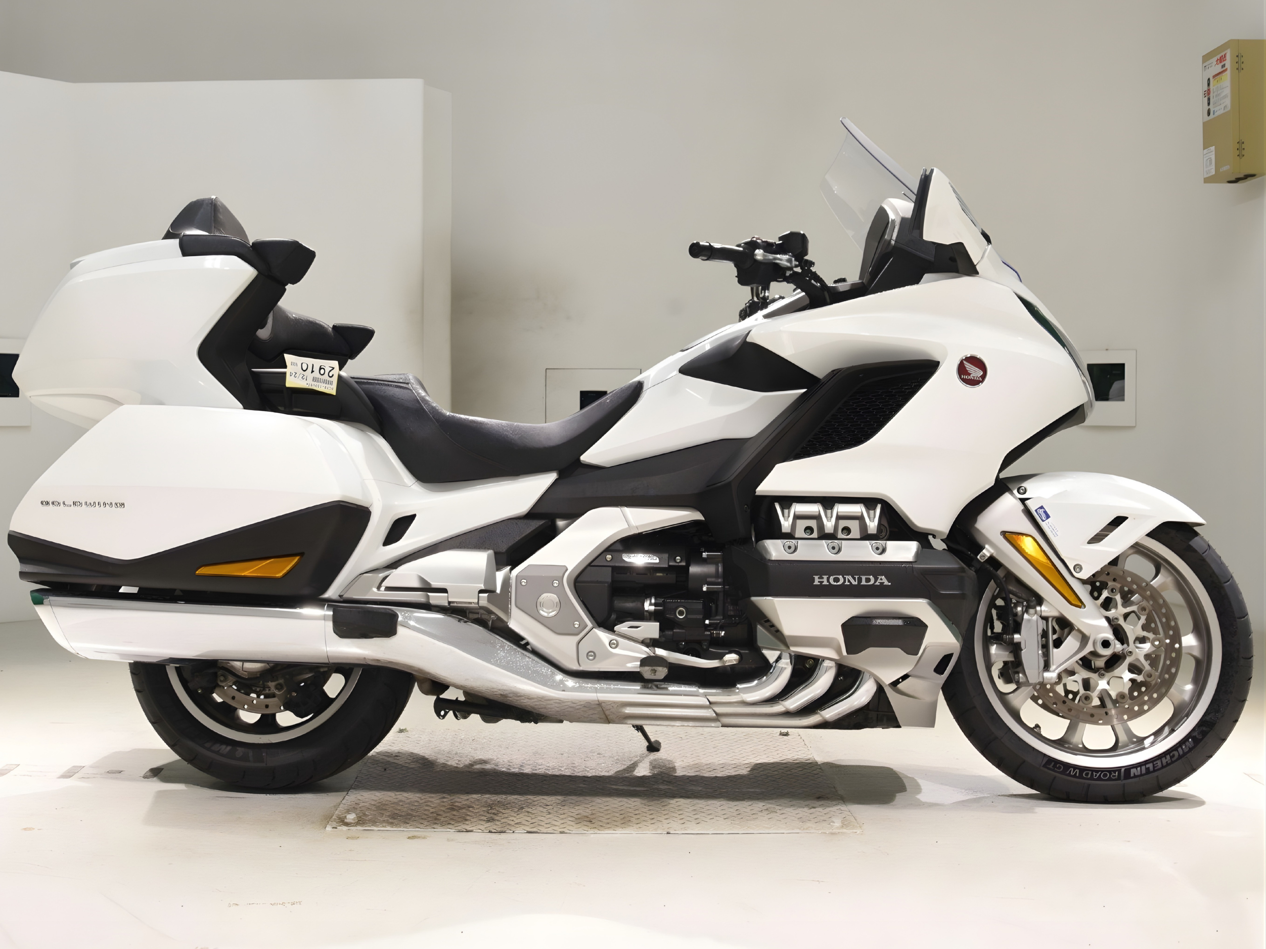 HONDA GL 1800 Goldwing TOUR DCT