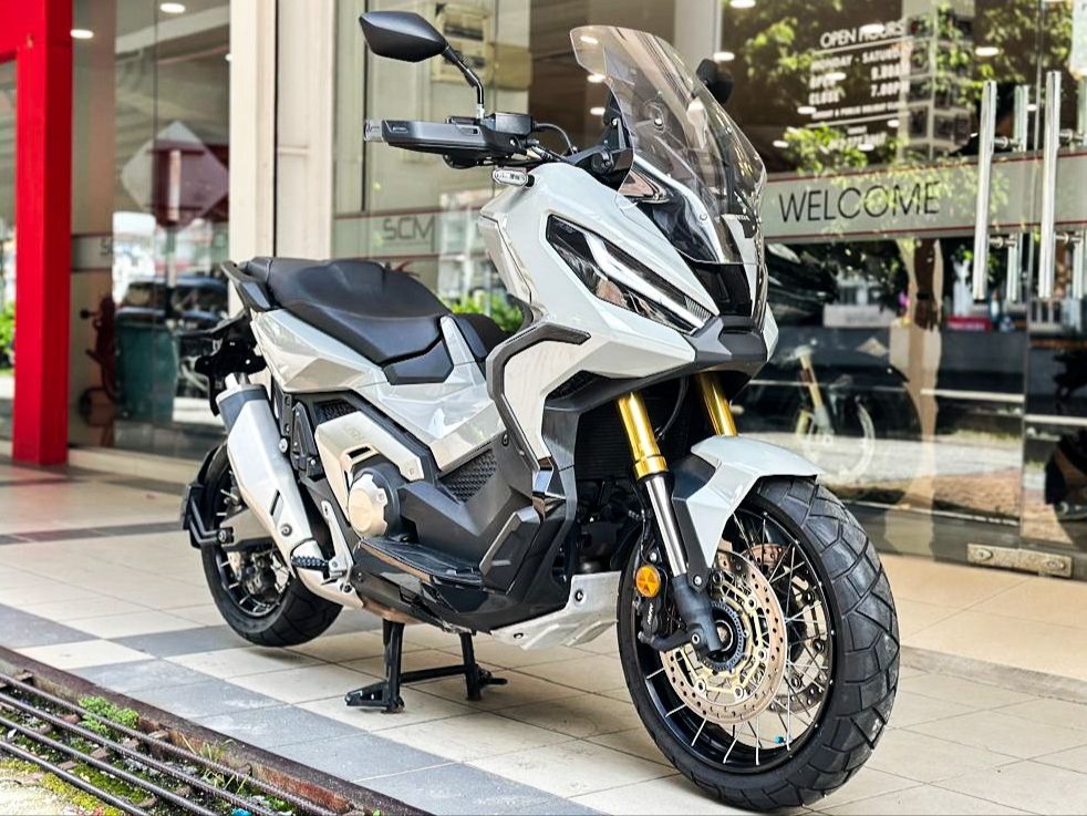 HONDA X-ADV 750 V2