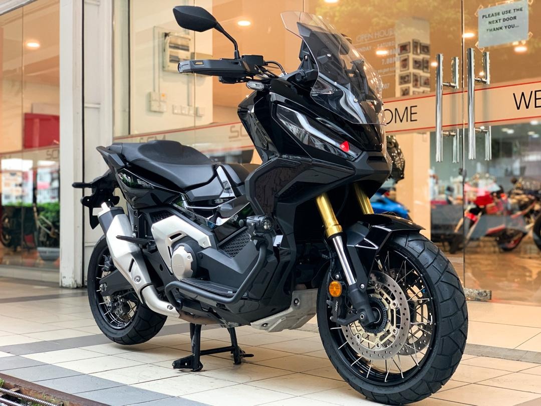HONDA X-ADV 750 V2