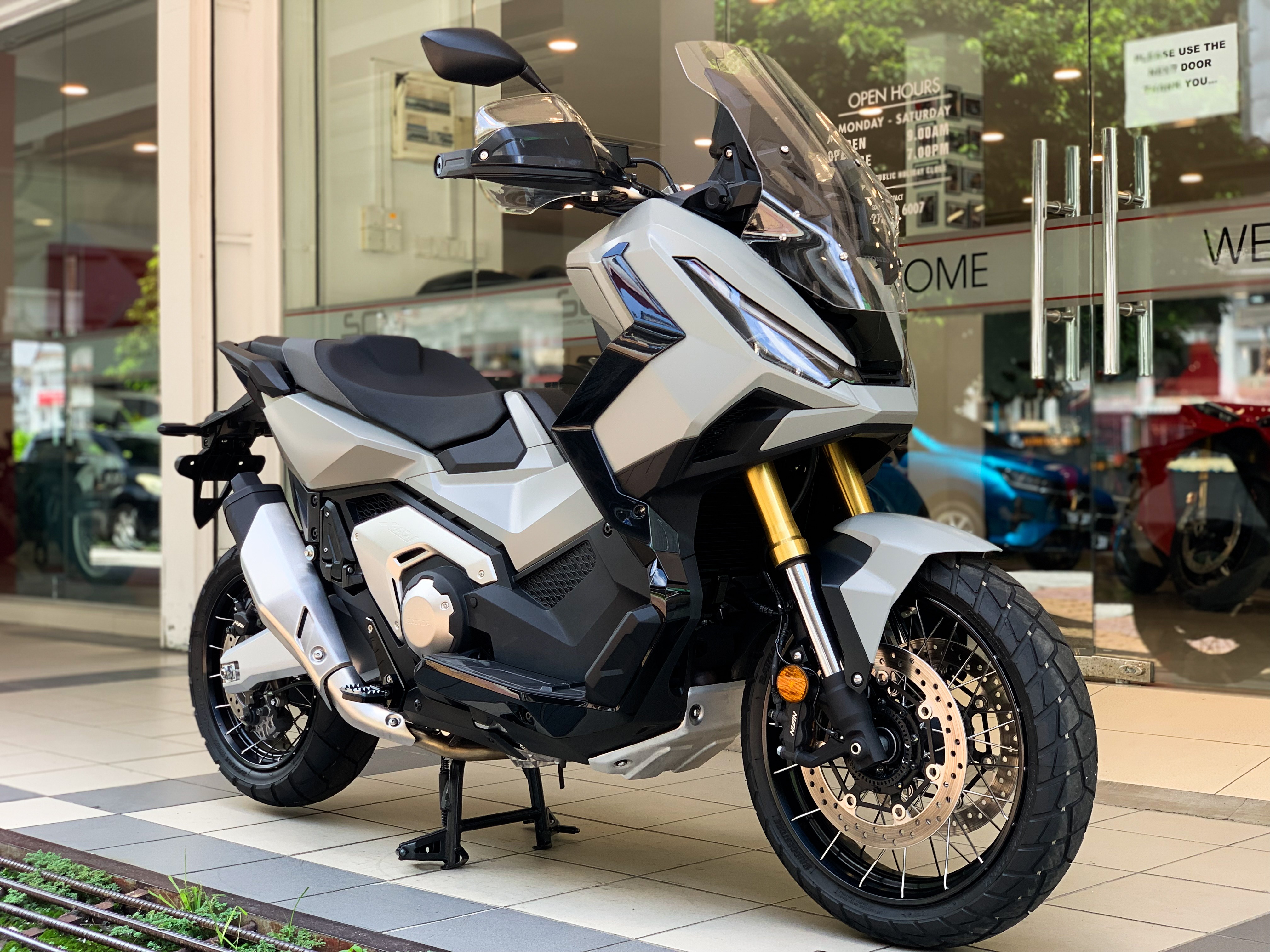 HONDA X-ADV 750 V3