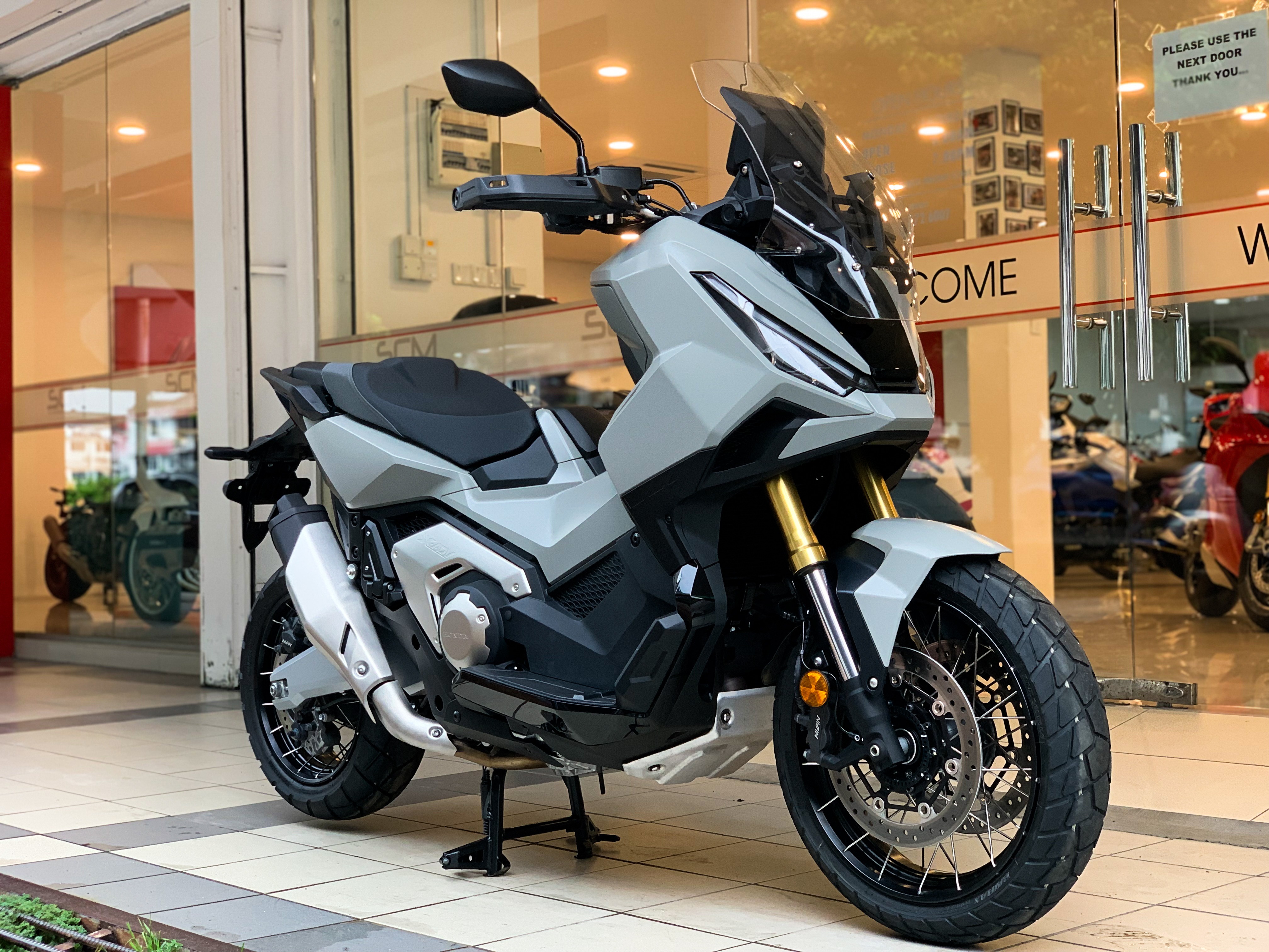 HONDA X-ADV 750 V3