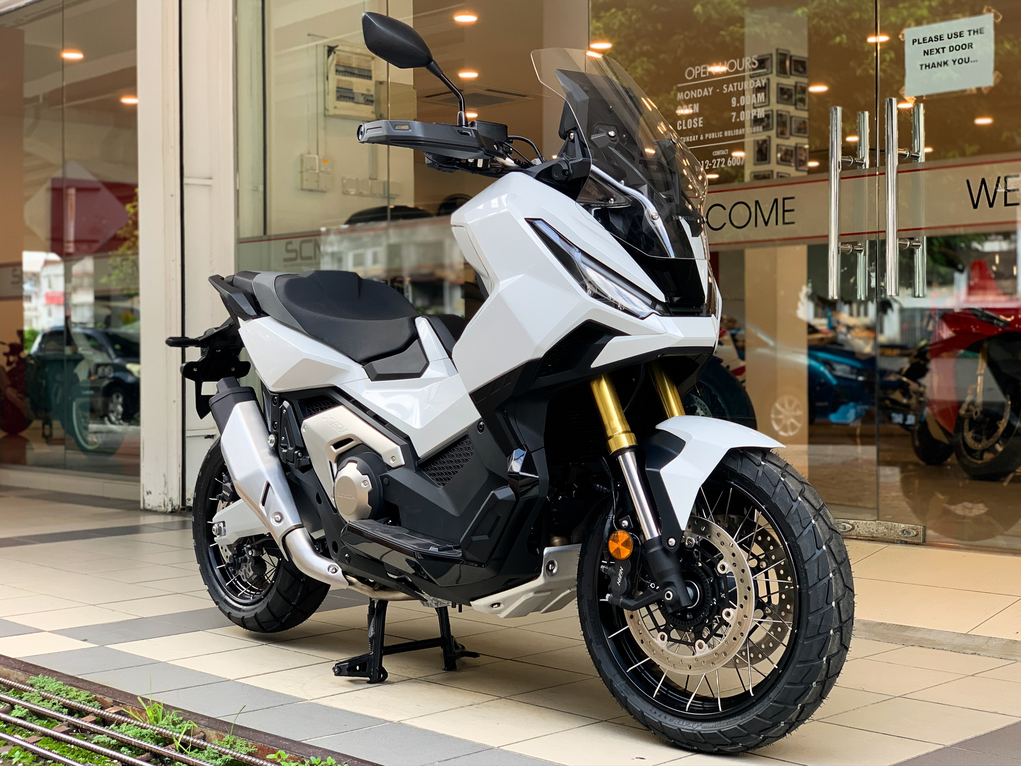 HONDA X-ADV 750 V3