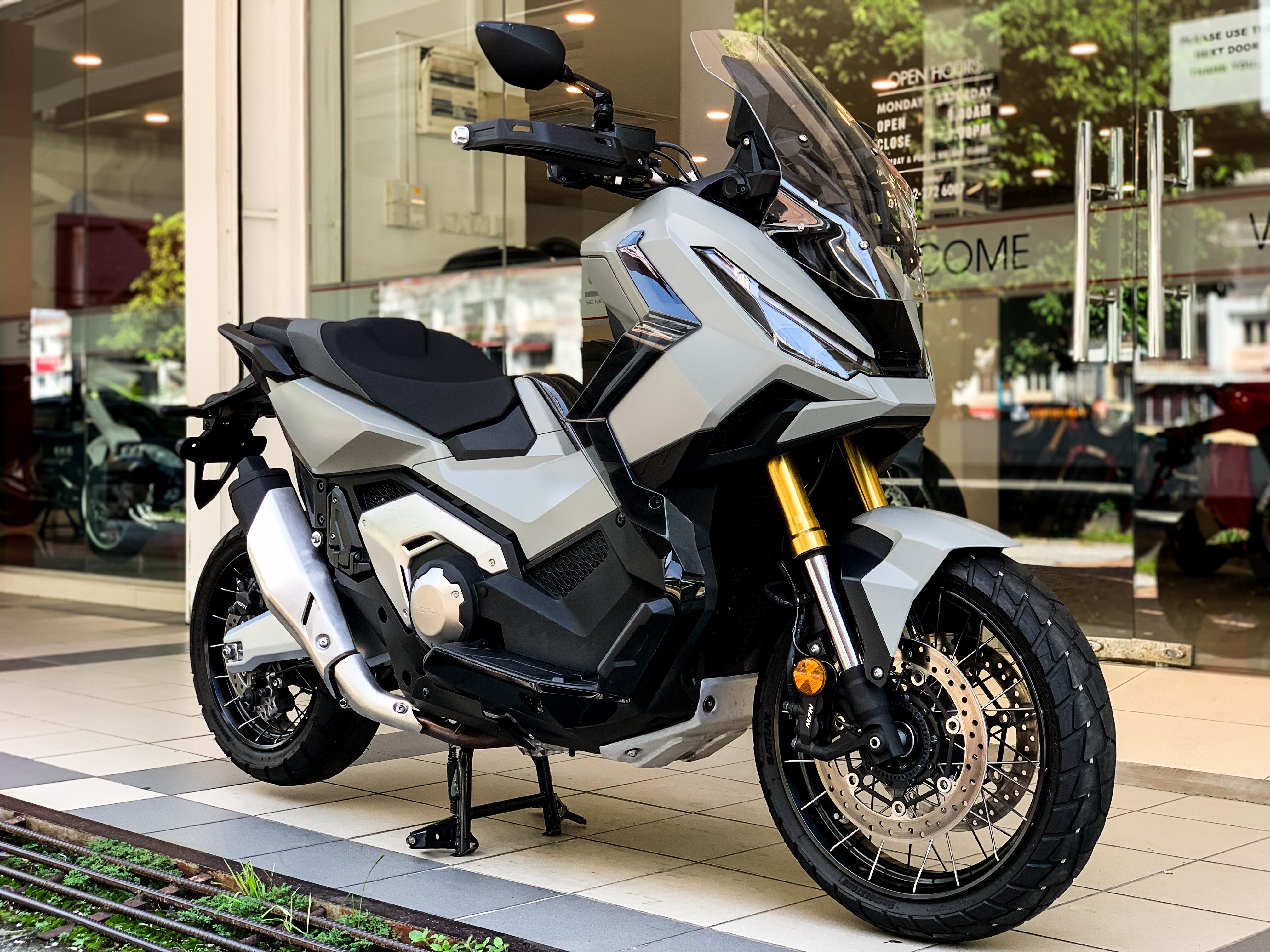 HONDA X-ADV 750 V3