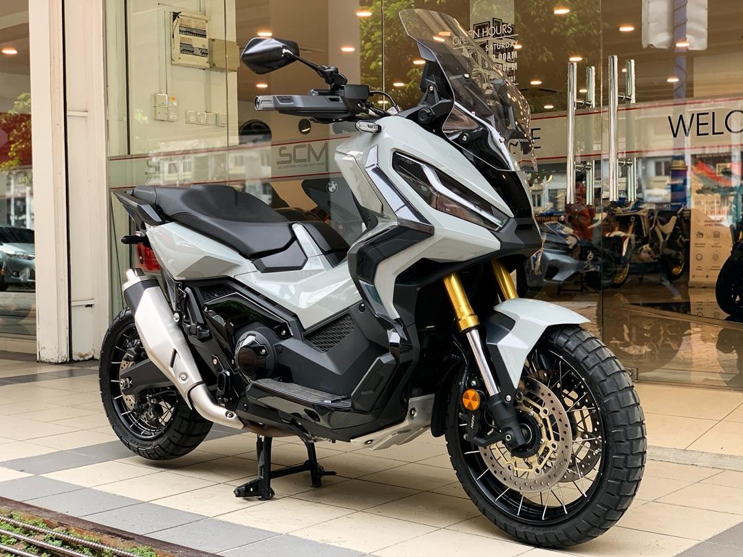 Honda X-ADV 750 V2