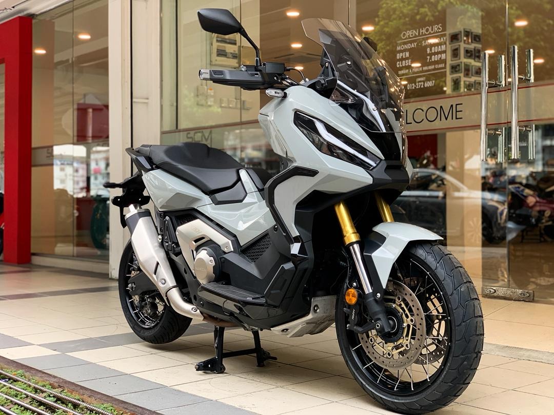 Honda X-ADV 750 V2