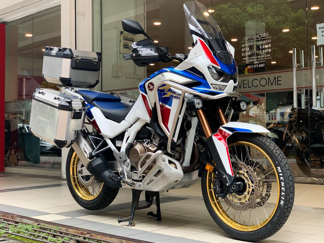 HONDA CRF1100L AFRICA TWIN (MANUAL)